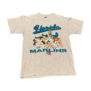 Florida Marlins “Looney Tunes” 1993 vintage MLB tee